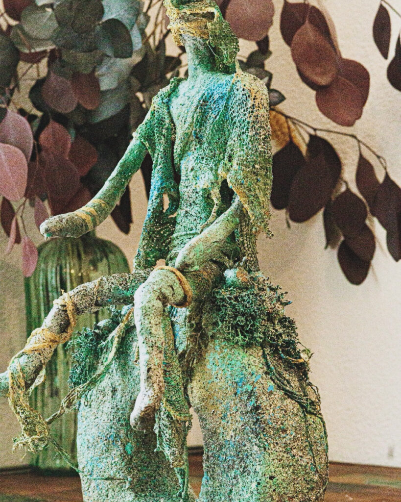 Statue powertex Siyaweni